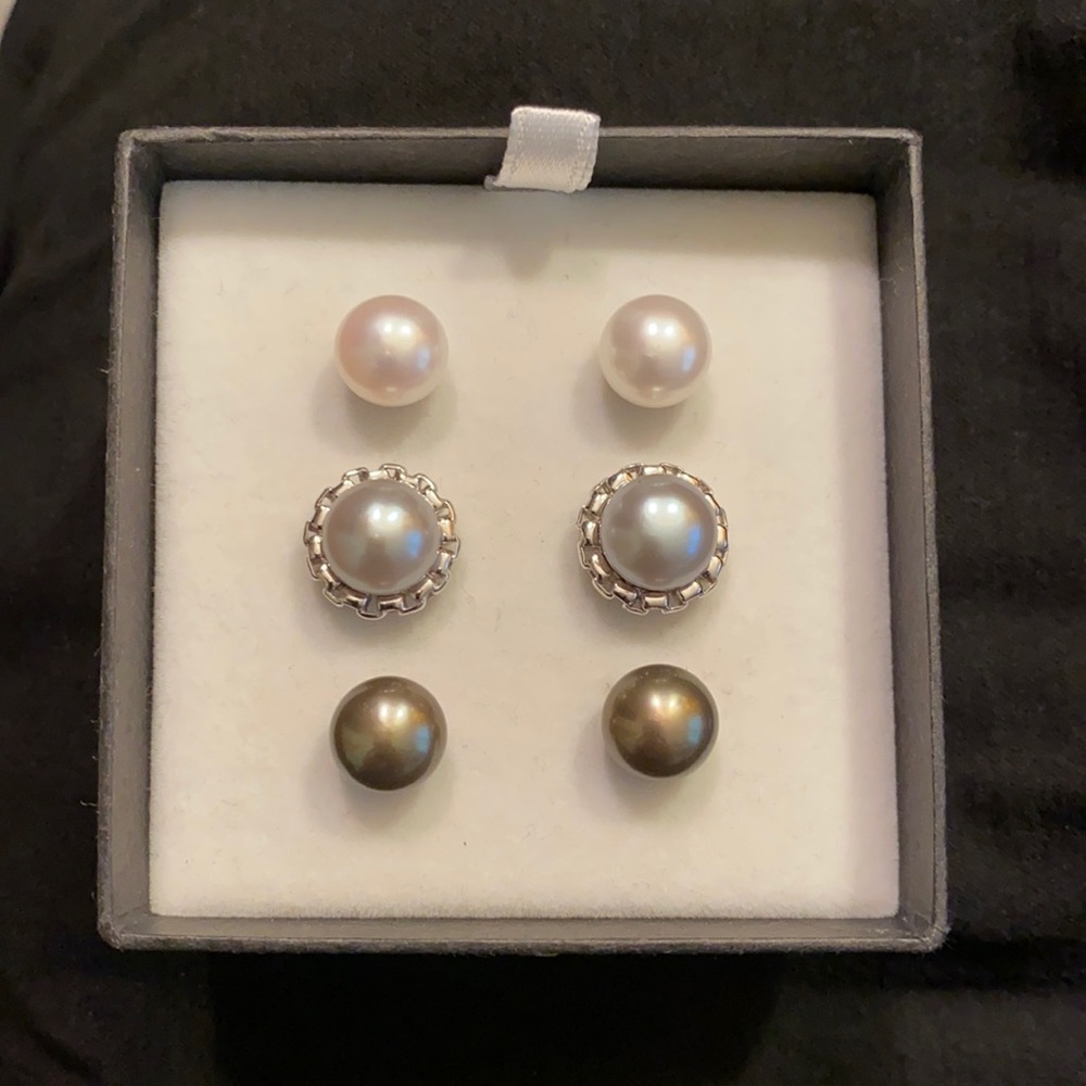 Set of Cultured Pearl Earrings